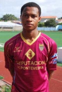 Douglas (Pontevedra C.F.) - 2010/2011