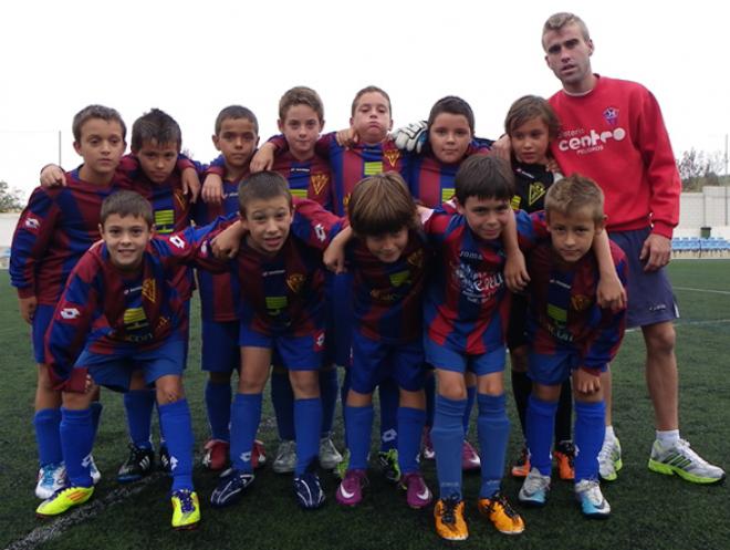Club Deportivo Vandalia De Peligros Club De Ftbol Benjamn 