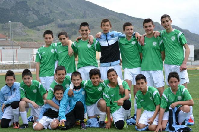 Club Deportivo Polideportivo Pinos Puente Infantil 