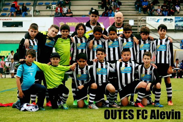 Outes Ftbol Club Alevn 
