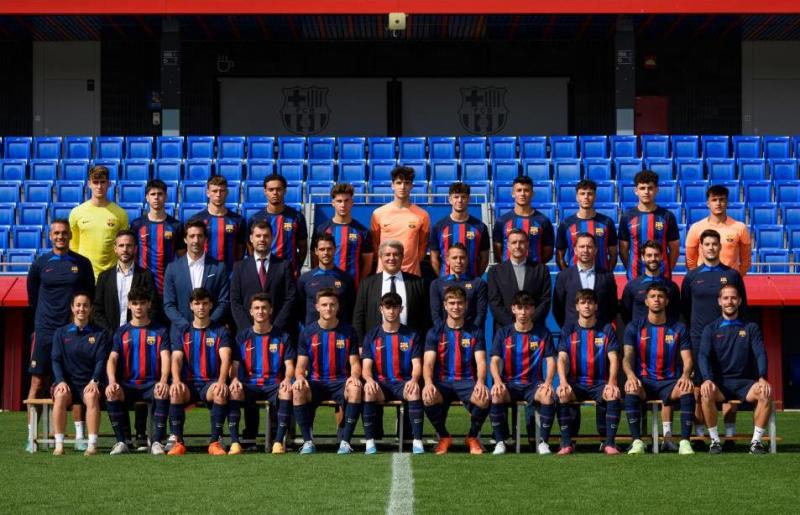 Plantilla juvenil a barcelona