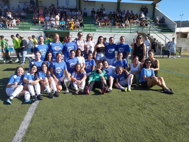 Escola de Ftbol Concello de Camarias Juan Cabrejo Femenino 