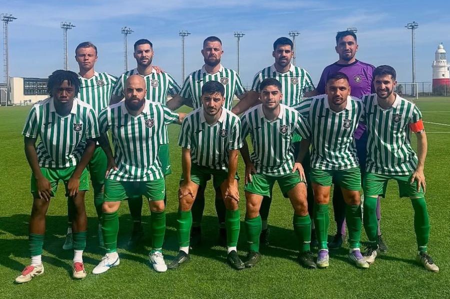 College 1975 Football Club  