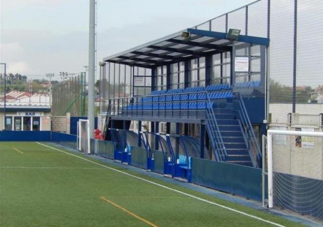 Juan Hormaechea :: Estadios y Pabellones ::