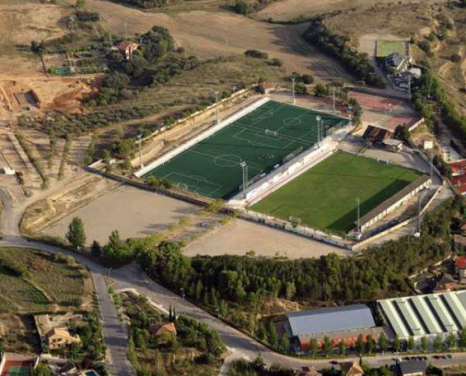 Municipal de Barbastro :: Estadios y Pabellones ::