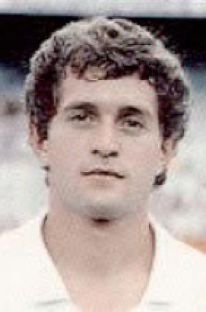 Revert (Valencia C.F.) - 1983/1984