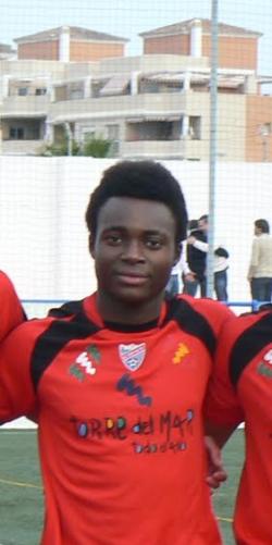 Tunji (U.D. Torre del Mar) - 2009/2010