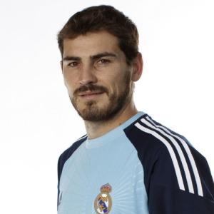 Casillas (Real Madrid C.F.) - 2010/2011