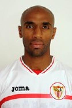 Kanout (Sevilla F.C.) - 2010/2011