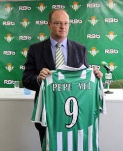 Pepe Mel (Real Betis) - 2010/2011