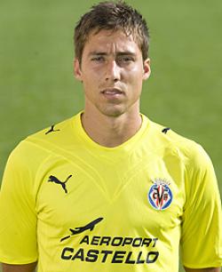 David Fuster (Olympiacos F.C.) - 2010/2011