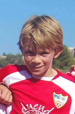 Niels (Unin Estepona C.F.) - 2010/2011