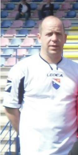 Antonio (Dos Hermanas C.F. B) - 2010/2011