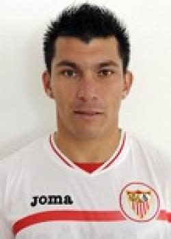 Medel (Sevilla F.C.) - 2010/2011