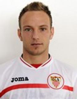 Rakitic (F.C. Schalke 04) - 2010/2011