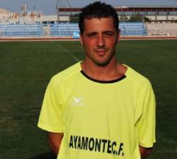 Rubn Rasco (Ayamonte C.F.) - 2010/2011