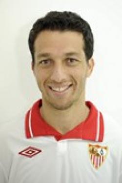 Cicinho (Sevilla F.C.) - 2012/2013