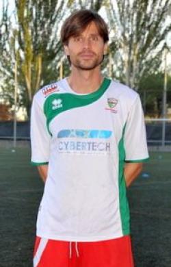 Roberto (Trival Valderas) - 2012/2013