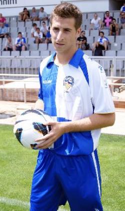 Fer Llorente (C.E. Sabadell F.C.) - 2012/2013