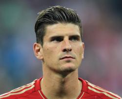 Mario Gmez (Besiktas J.K.) - 2013/2014