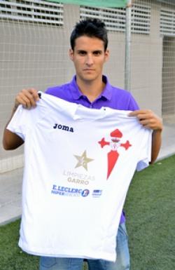 Corcobado (R.C.D. Carabanchel) - 2013/2014