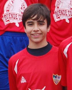 Adri Flores (Unin Estepona C.F.) - 2013/2014