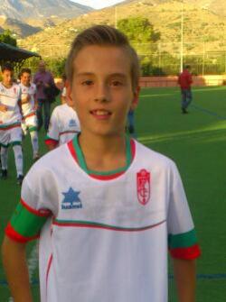 Victor Prez (Granada C.F. C) - 2013/2014