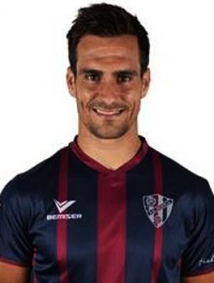 igo Ros (S.D. Huesca) - 2015/2016