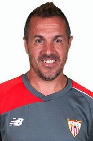 Pablo Villa (Aston Villa F.C) - 2015/2016
