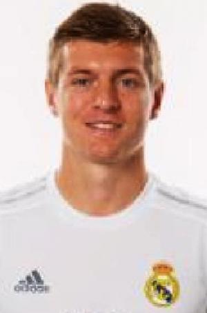 Kroos (Real Madrid C.F.) - 2015/2016