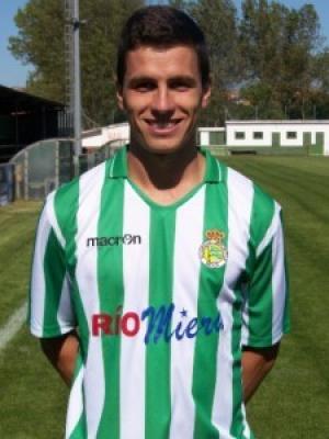 Manu Ortiz (S.D. Laredo) - 2015/2016