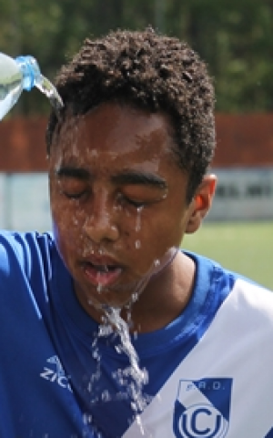 Jon Moret (S.R.D. Unin Cee) - 2015/2016