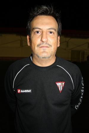 Tino (Victoria C.F.) - 2015/2016