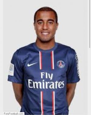 Lucas Moura (Paris Saint Germain) - 2015/2016