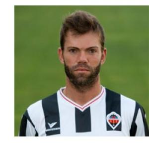 Vctor Gomis (Huracn Moncada C.F.) - 2015/2016