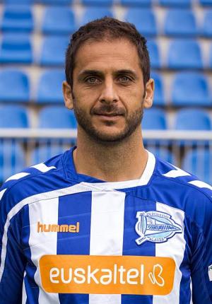 Sergio Mora (Deportivo Alavs) - 2015/2016