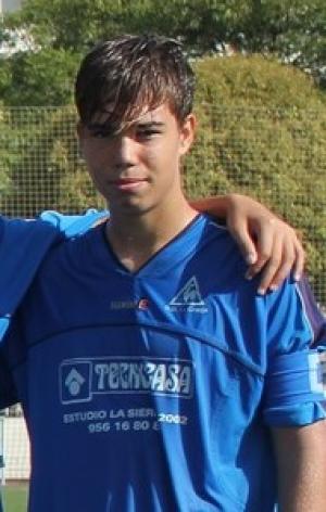 Roberto (Distrito La Granja) - 2015/2016