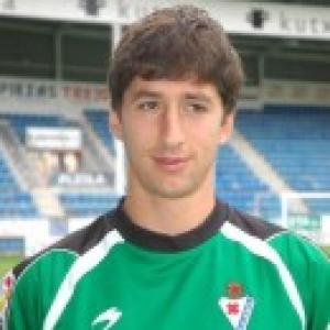 Jon Altamira (S.D. Gernika Club) - 2015/2016