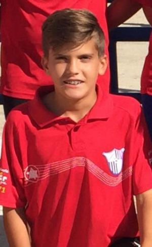 Victor (Poli Aguadulce B) - 2016/2017