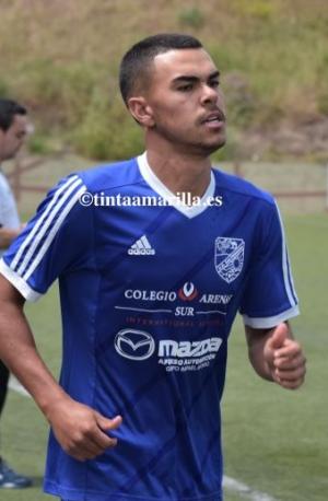 Antonio (U.D. San Fernando) - 2016/2017