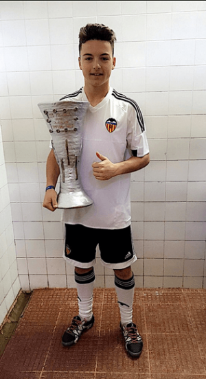 Fran Cortijo (Valencia C.F. B) - 2016/2017