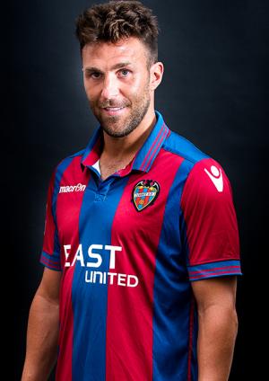 Vctor Casadess (Levante U.D.) - 2016/2017