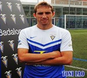 Toni Lao (C.F. Badalona) - 2016/2017