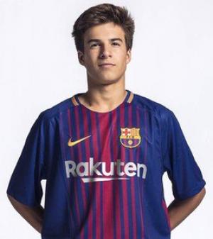 Riqui Puig (F.C. Barcelona) - 2017/2018