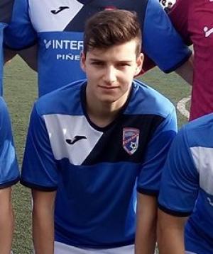 Adri (Caldas C.F.) - 2017/2018