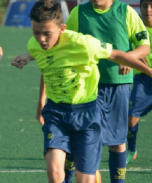 Izan Gonzlez (F.C. Fruitosenc B) - 2018/2019