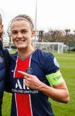 Irene Paredes (Paris Saint Germain) - 2020/2021