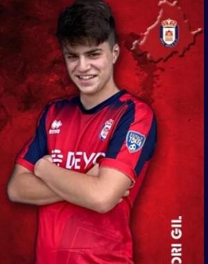 Adri Gil (Real vila C.F.) - 2020/2021