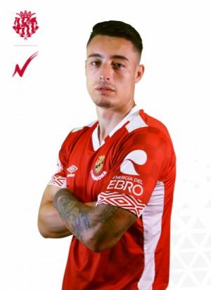 Pol Ballesteros (Gimn�stic Tarragona) - 2021/2022