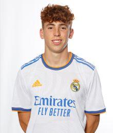 Vctor Muoz (Real Madrid C.F.) - 2021/2022